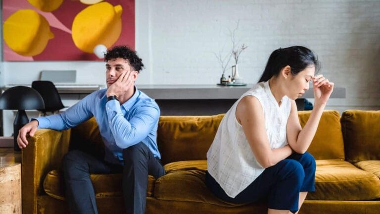 Signs of a weak man in a relationship