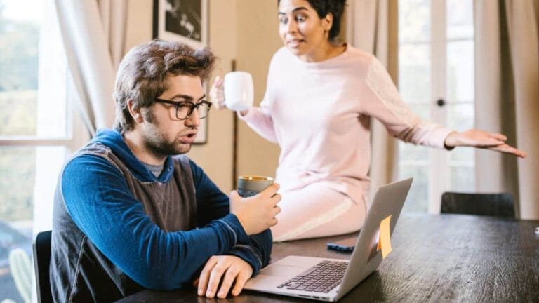 Signs you have a selfish husband