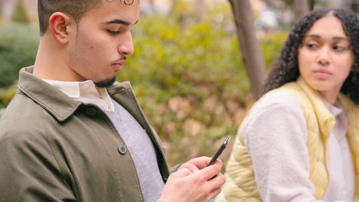 Signs your relationship will not last forever