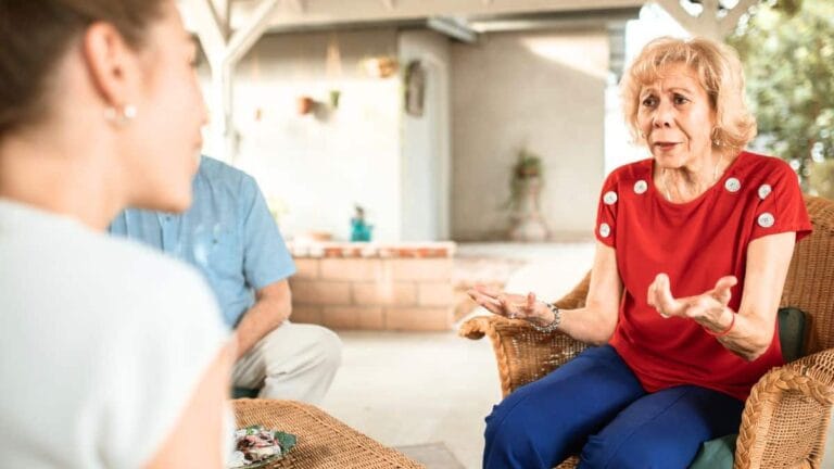 Signs you have a narcissist mother-in-law