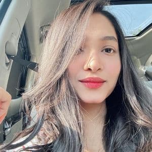 Simra Sadaf Senior Author At Amormentum