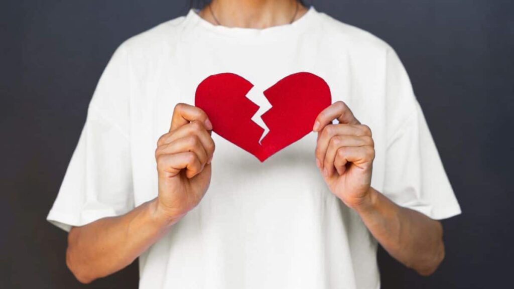 Signs he is heartbroken over you