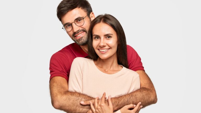 Early signs of compatibility in a relationship