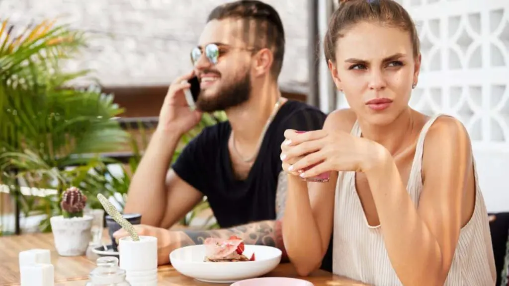 red flags that mean a relationship won't last